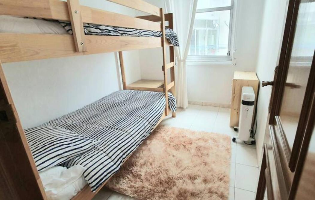 Ferienwohnung Piso Centrico - Desayuno De Bienvenida Ferrol Exterior foto